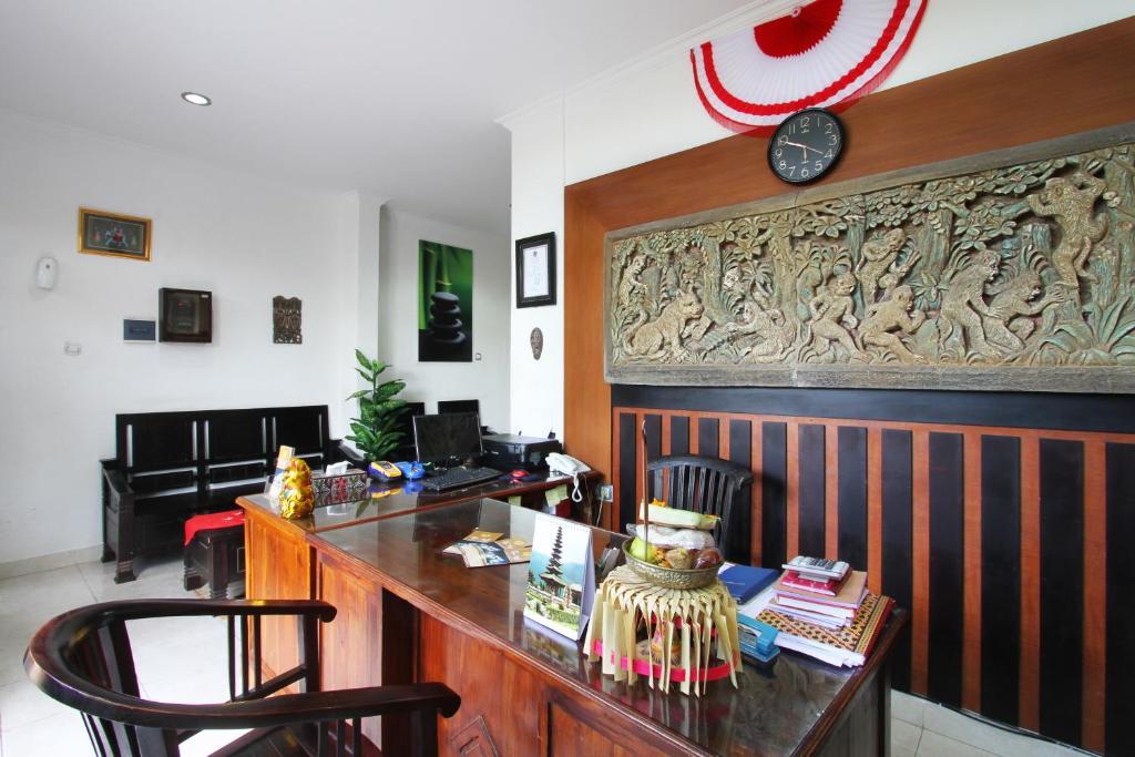 Reddoorz Near Stadion Kompyang Sujana Bali Denpasar  Exterior photo